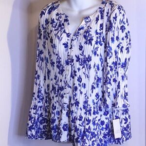 NWT Croft & Barrow PXL White Blue Floral Blouse